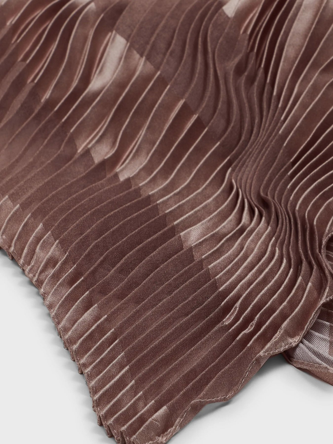 Шарф Emporio Armani модель 635221-3R341-25641 Фото