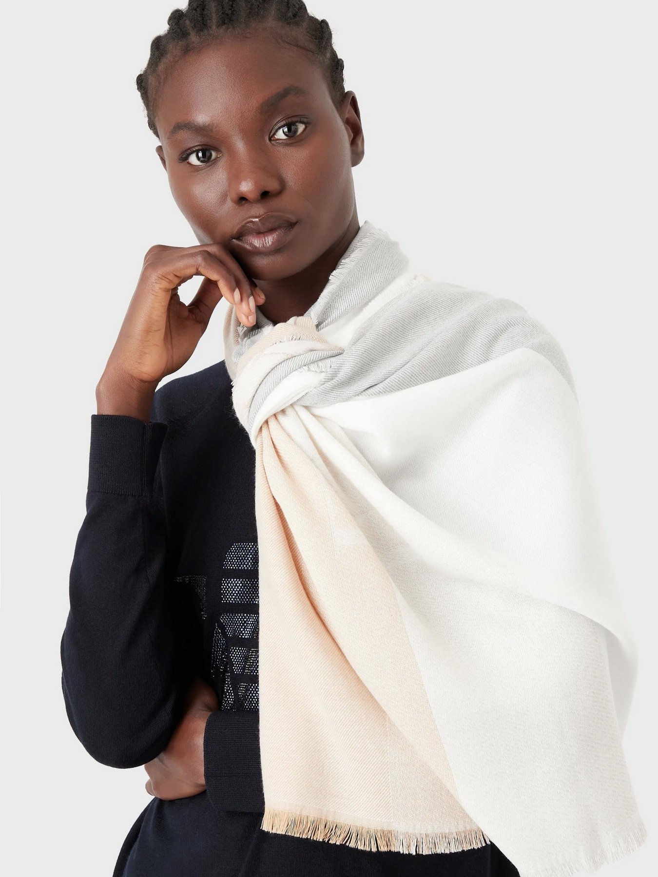 Шарф Emporio Armani модель 635232-2F462-00014 Фото