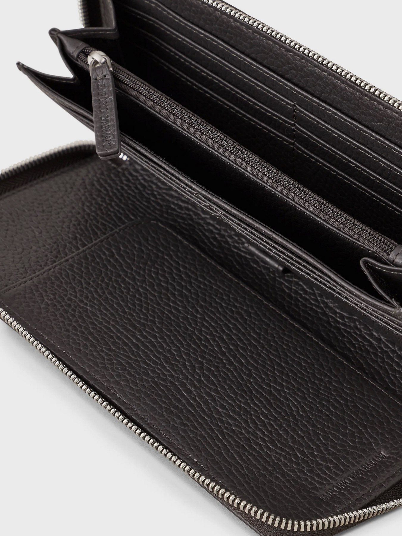 Кошелек Emporio Armani модель Y4R169-Y068E-89557 Фото