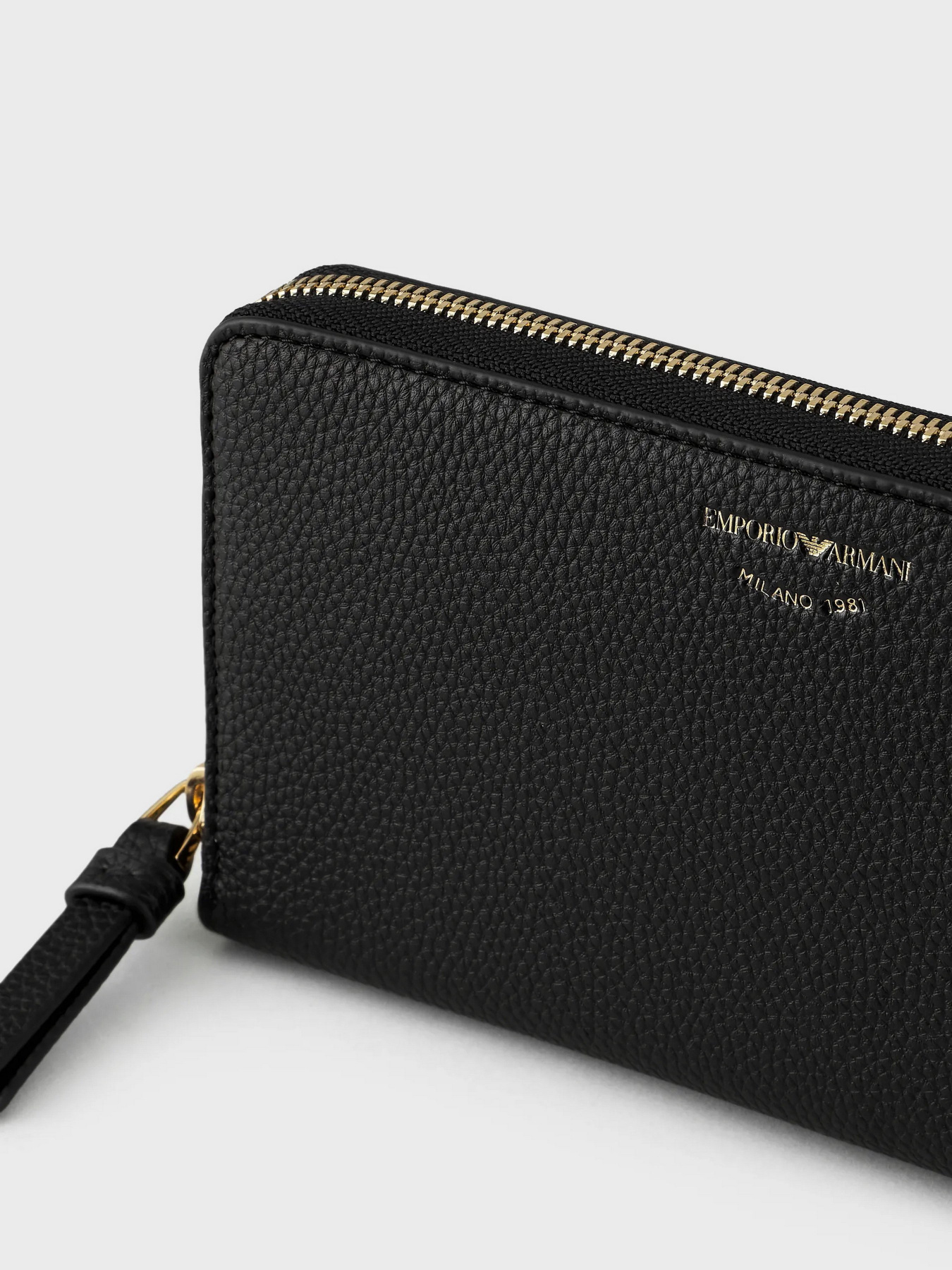 Кошелек Emporio Armani модель Y3H168-YFW9B-80001 Фото