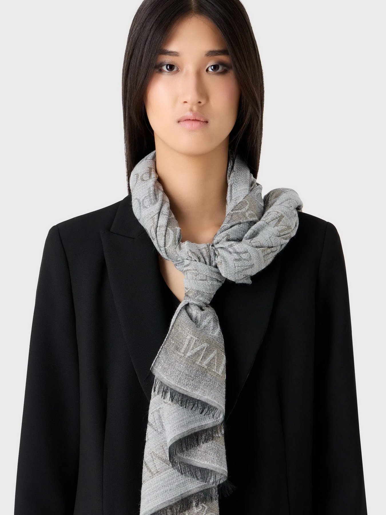 Шарф Emporio Armani модель 635271-3F309-26641 Фото