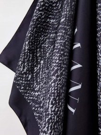 Платок Emporio Armani модель 635317-3F402-00020 Фото