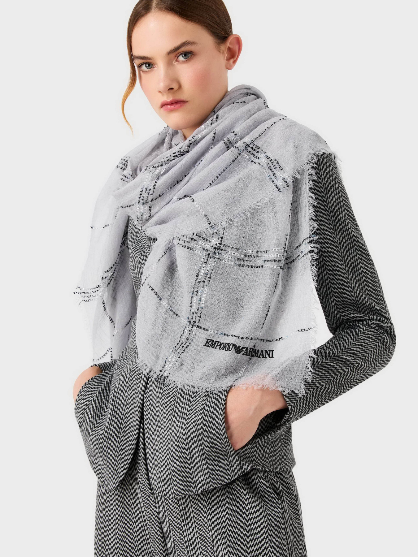 Шарф Emporio Armani модель 635277-3F314-26641 Фото