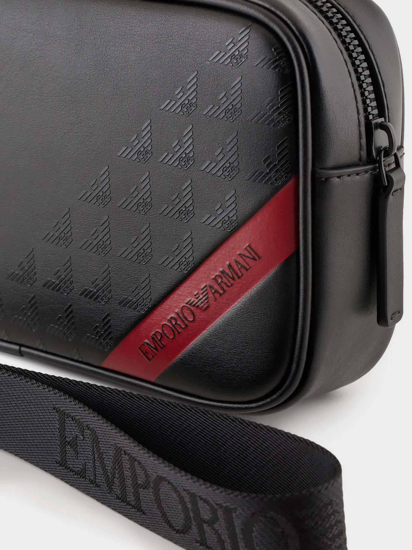 Emporio Armani модель Y4R356-YQ12V-80681 Фото