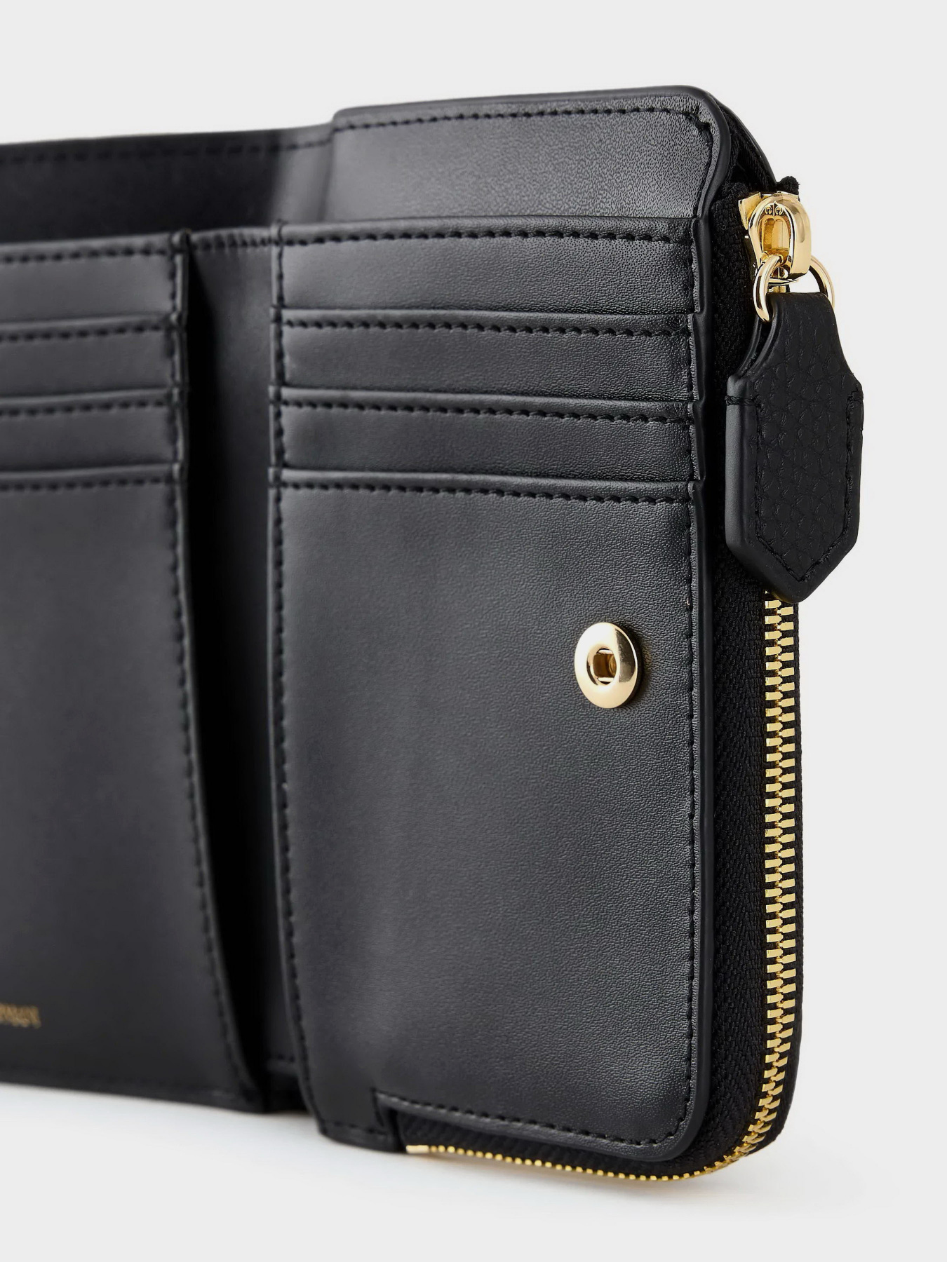 Гаманець Emporio Armani модель Y3H327-YVZ7B-80001 Гаманець Emporio Armani модель Y3H327-YVZ7B-80001 Фото