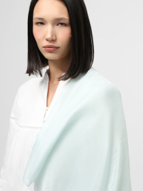 Шарф Emporio Armani модель 635284-4R328-06210 Фото