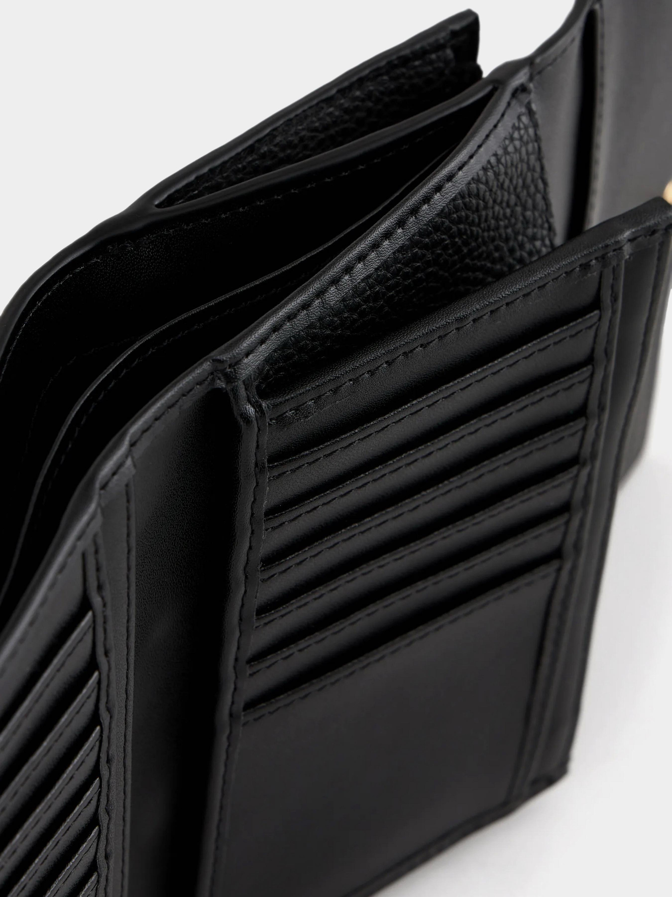 Гаманець Emporio Armani модель Y3H326-YVZ7B-80001 Гаманець Emporio Armani модель Y3H326-YVZ7B-80001 Фото