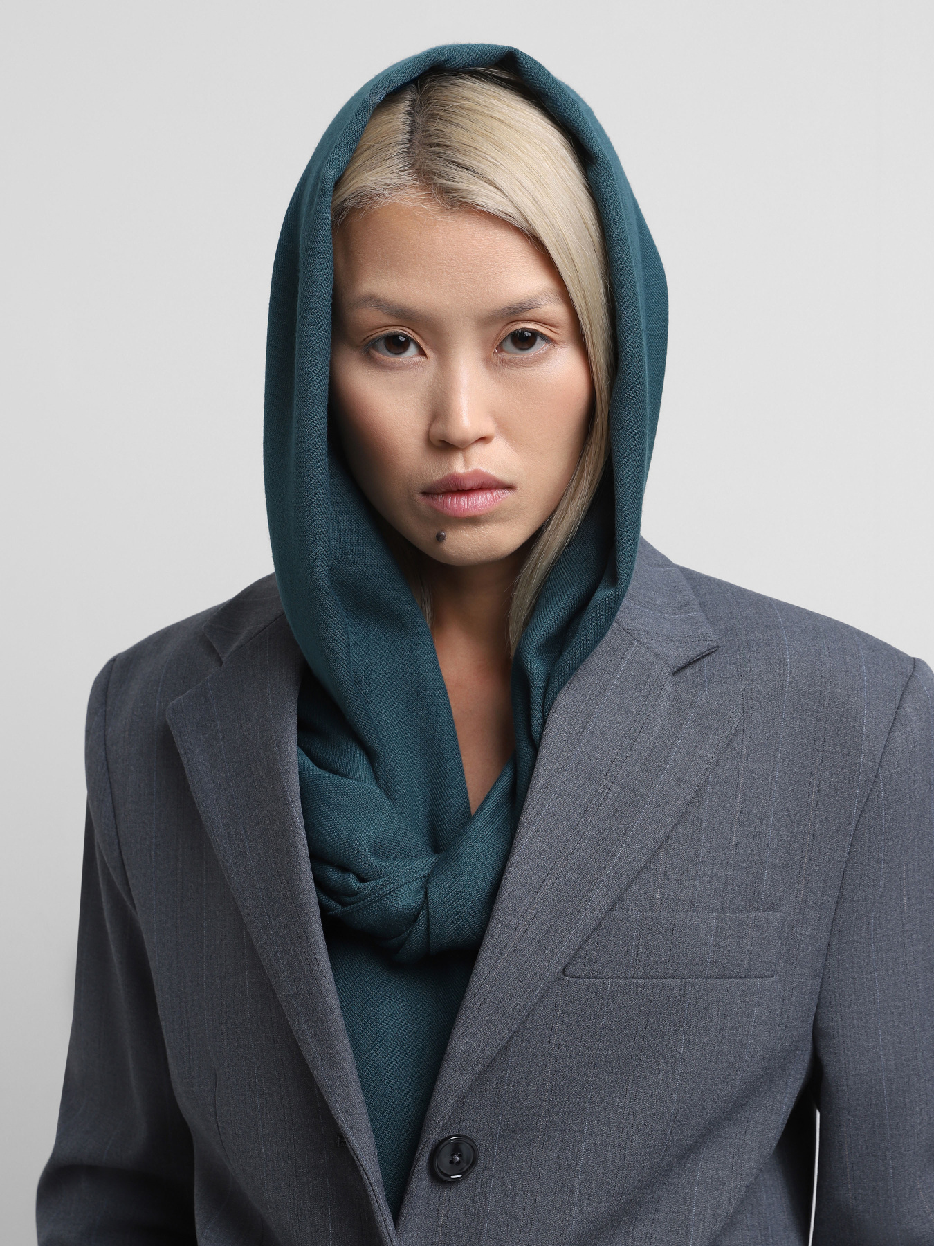 Шарф Emporio Armani Модель 635297-4F315-45784 Фото