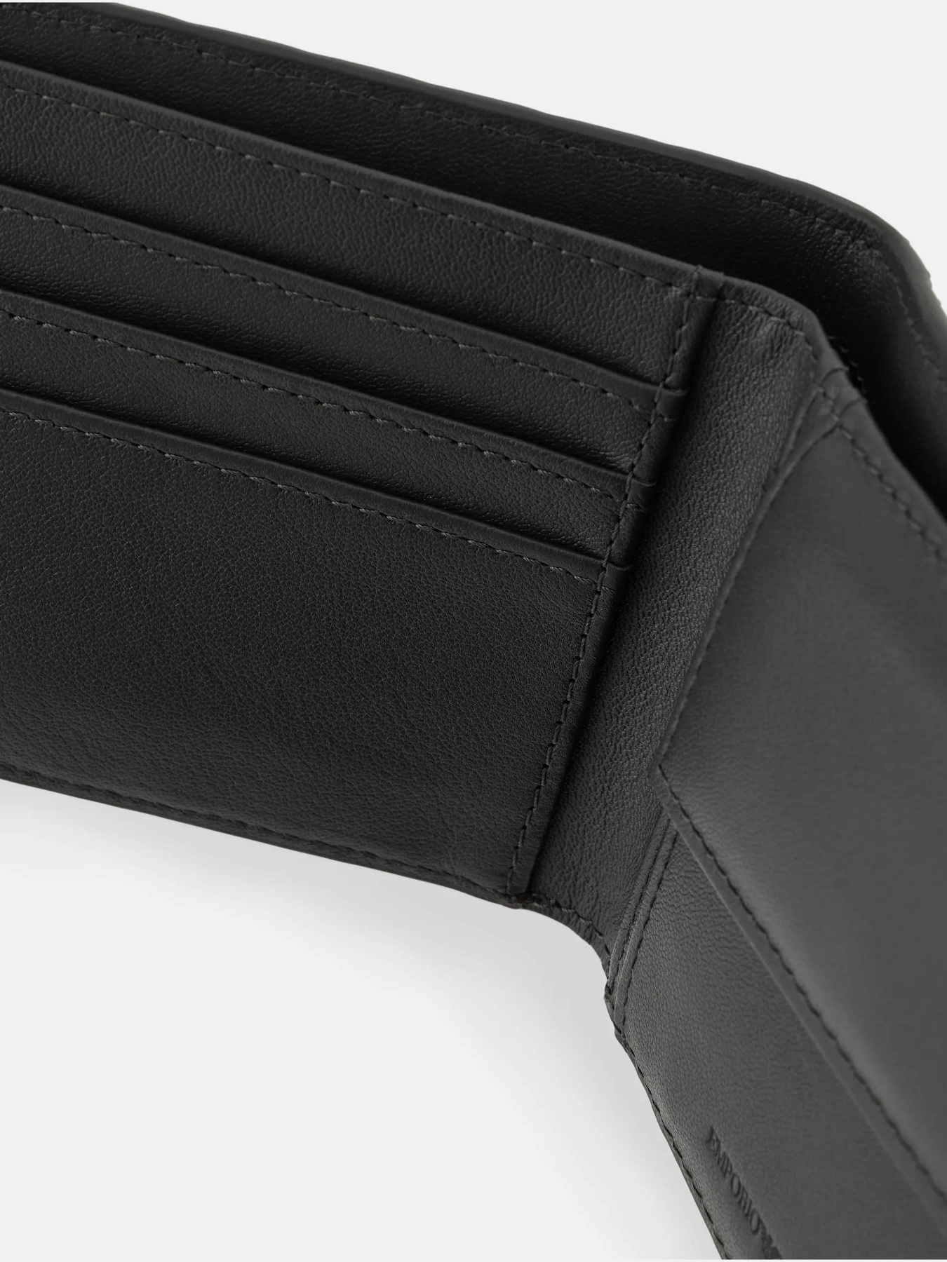 Кошелек Emporio Armani модель Y4R167-YQ82X-80001 Фото