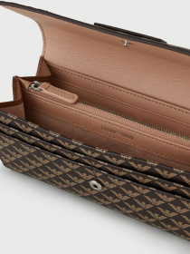 Клатч Emporio Armani модель Y3H170-YFH1E-85217 Клатч Emporio Armani модель Y3H170-YFH1E-85217 Фото