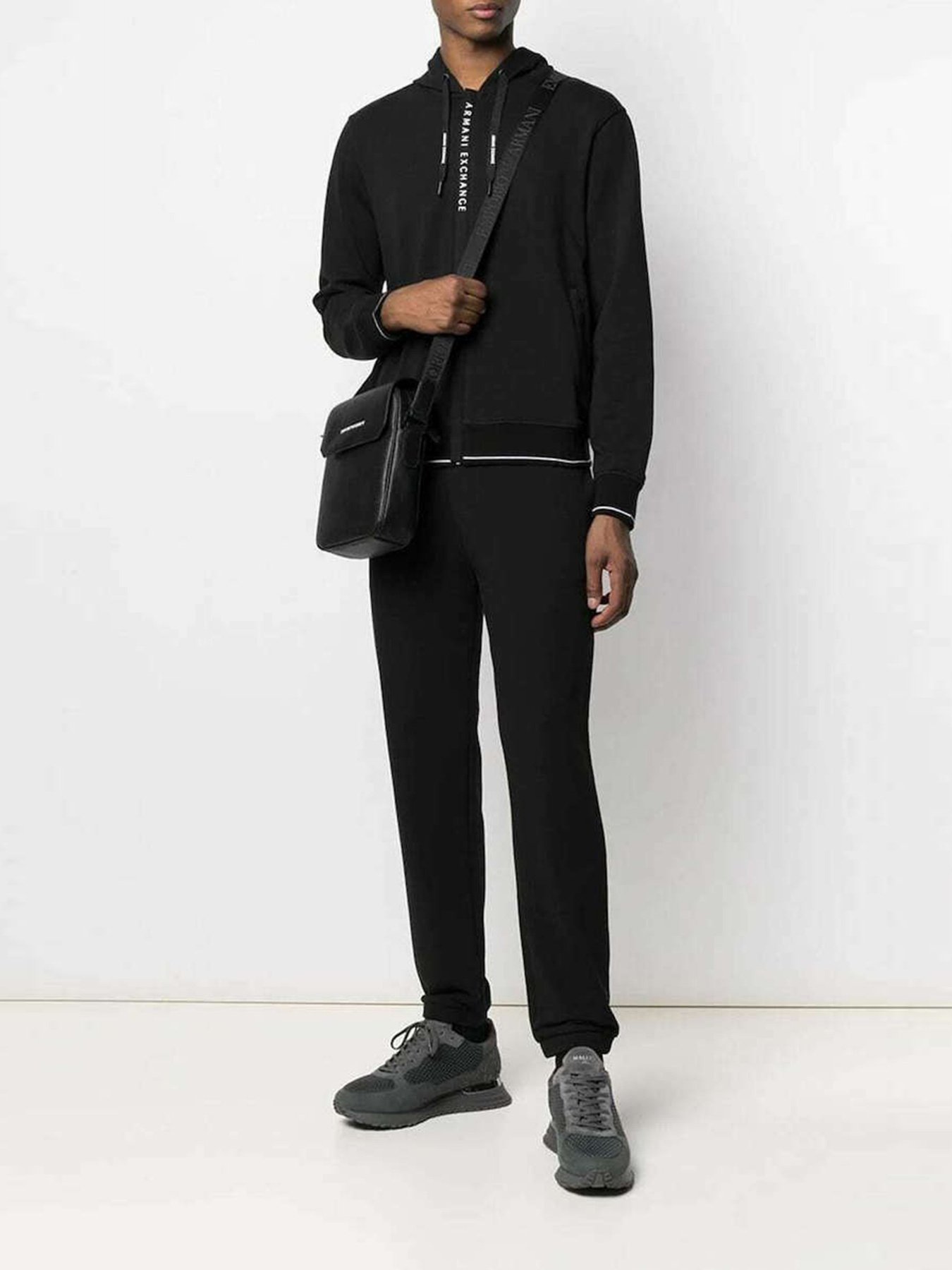 Мессенджер Emporio Armani модель Y4M242-Y020V-81072 Фото