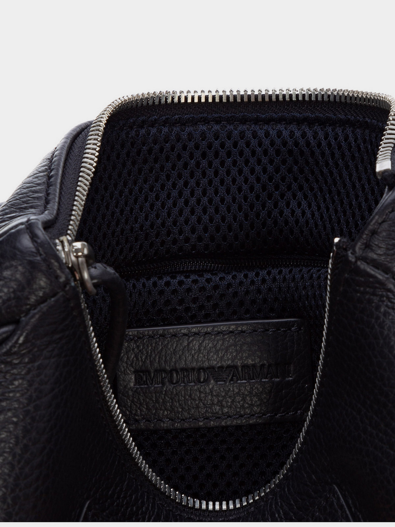 Сумка Emporio Armani модель Y4M252-Y068E-85713 Сумка Emporio Armani модель Y4M252-Y068E-85713 Фото