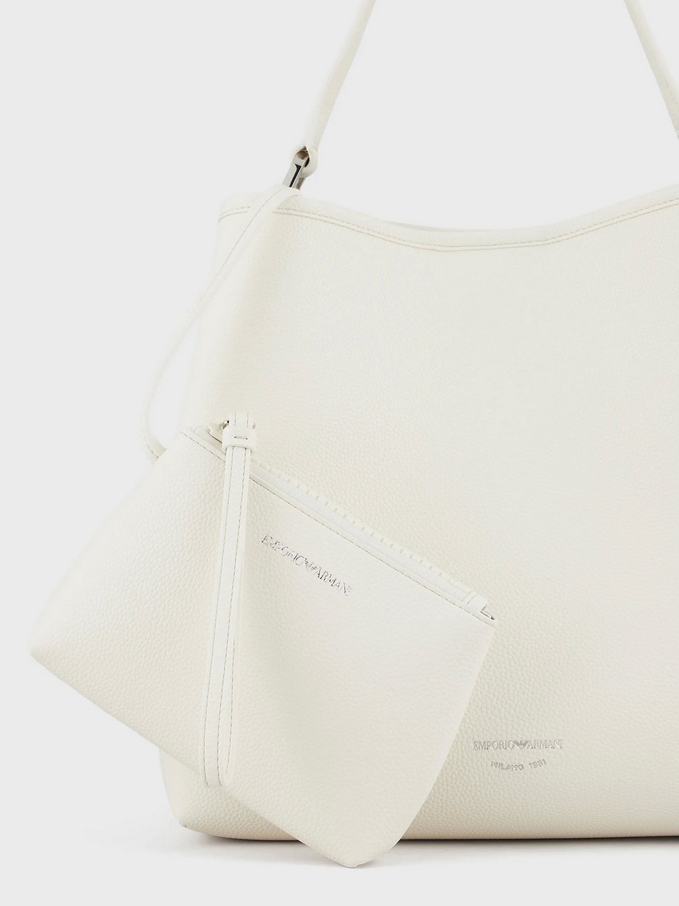 Сумка Emporio Armani модель Y3E168-YFO5E-87036 Сумка Emporio Armani модель Y3E168-YFO5E-87036 Фото