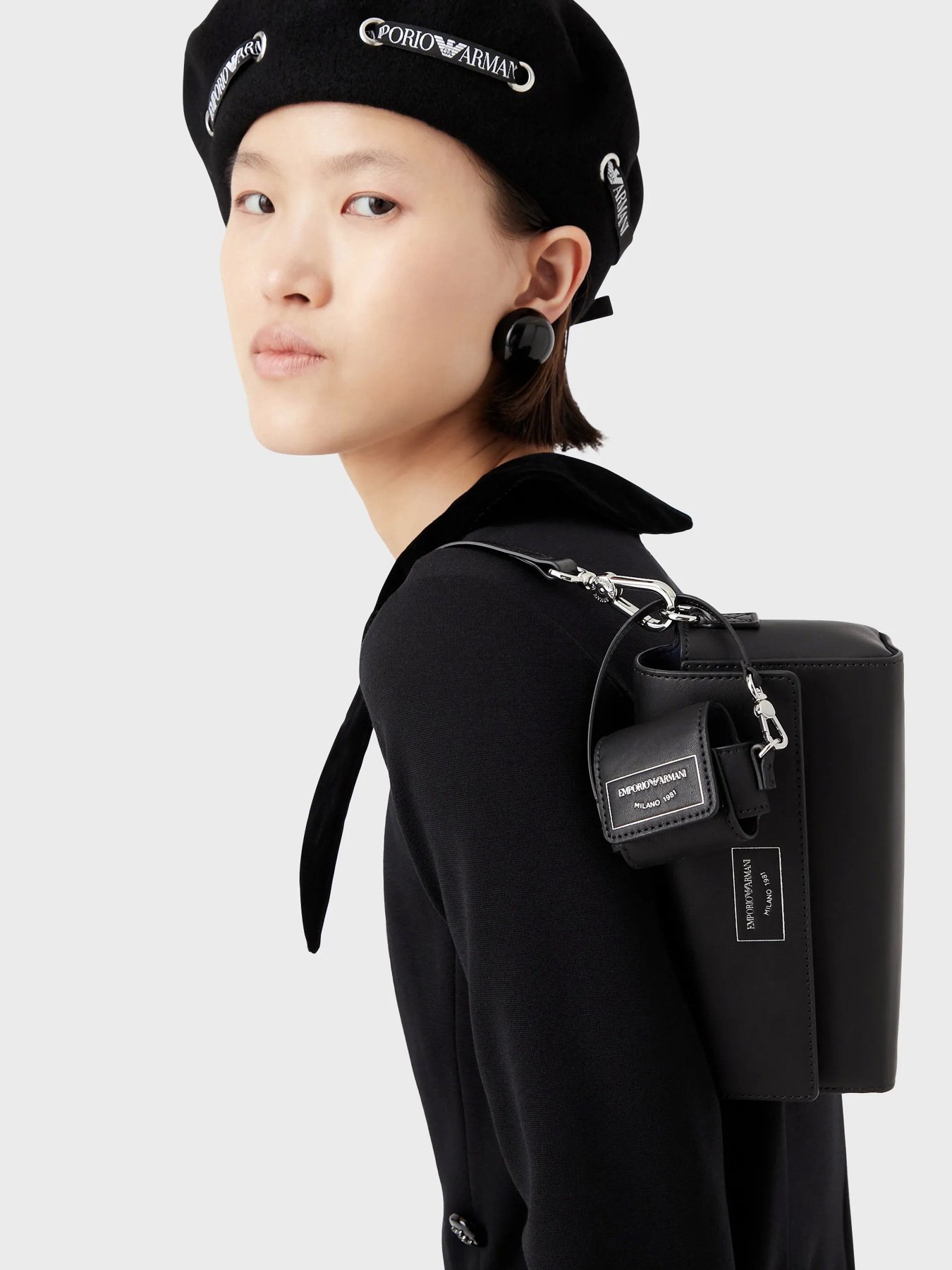 Сумка Emporio Armani модель Y3H301-Y478E-80001 Фото