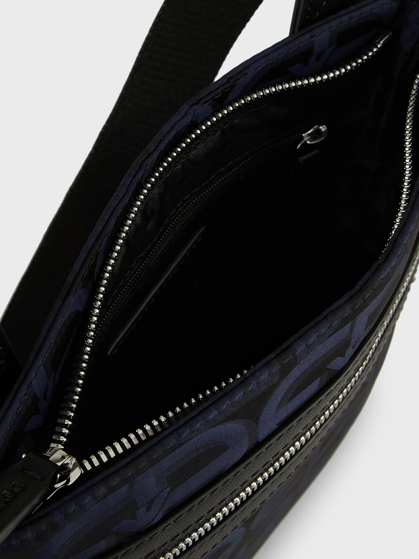 Сумка Emporio Armani модель Y4M185-Y140E-88017 Фото