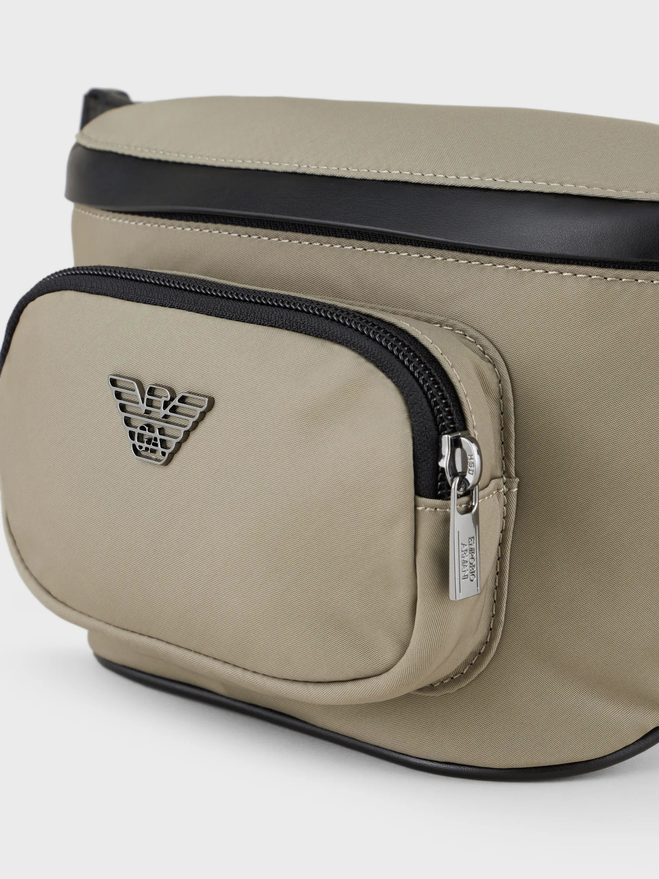 Поясная сумка Emporio Armani модель Y4O238-Y139J-80338 Поясная сумка Emporio Armani модель Y4O238-Y139J-80338 Фото