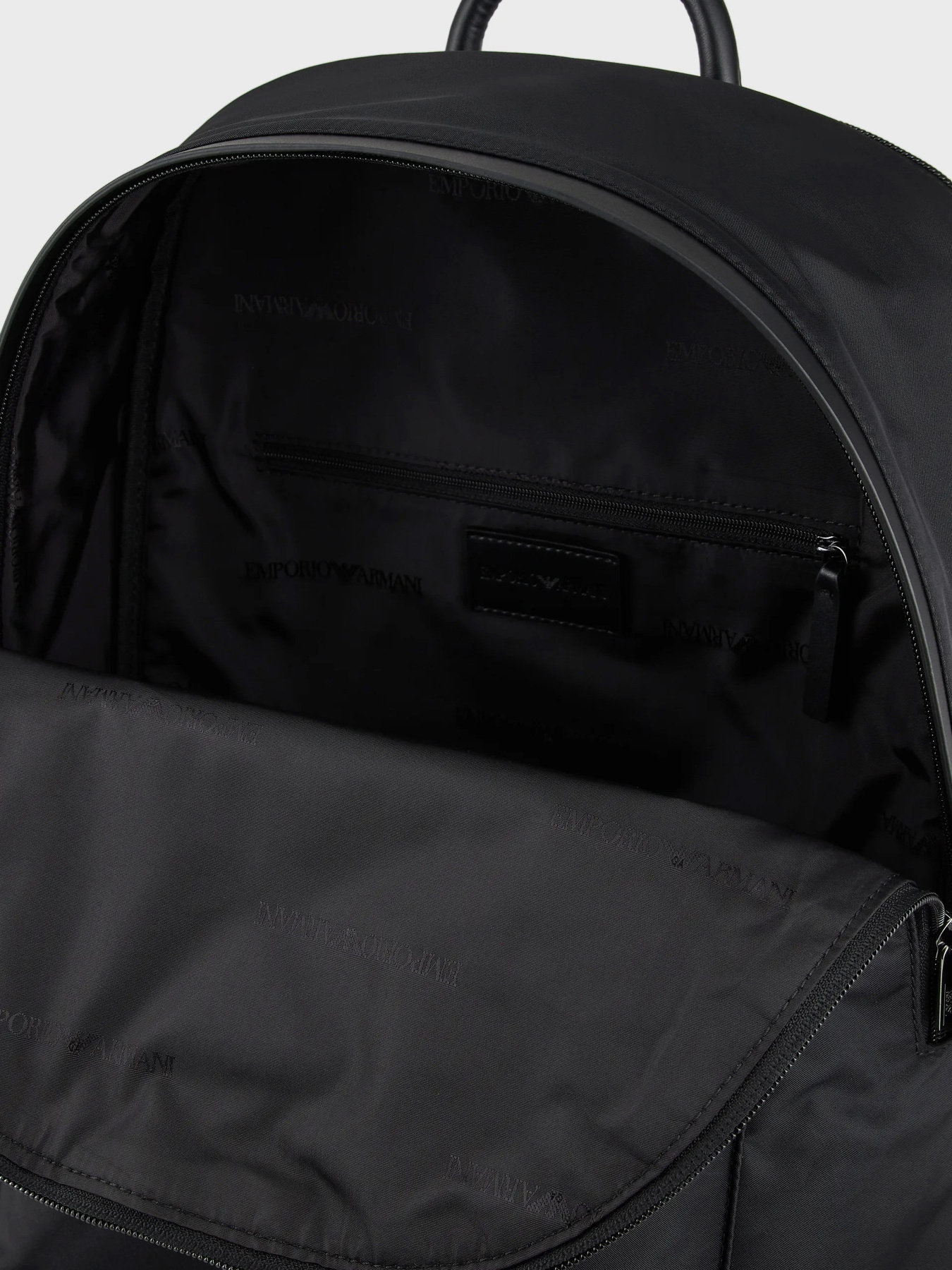 Повсякденний рюкзак Emporio Armani модель Y4O348-Y139J-80001 Фото