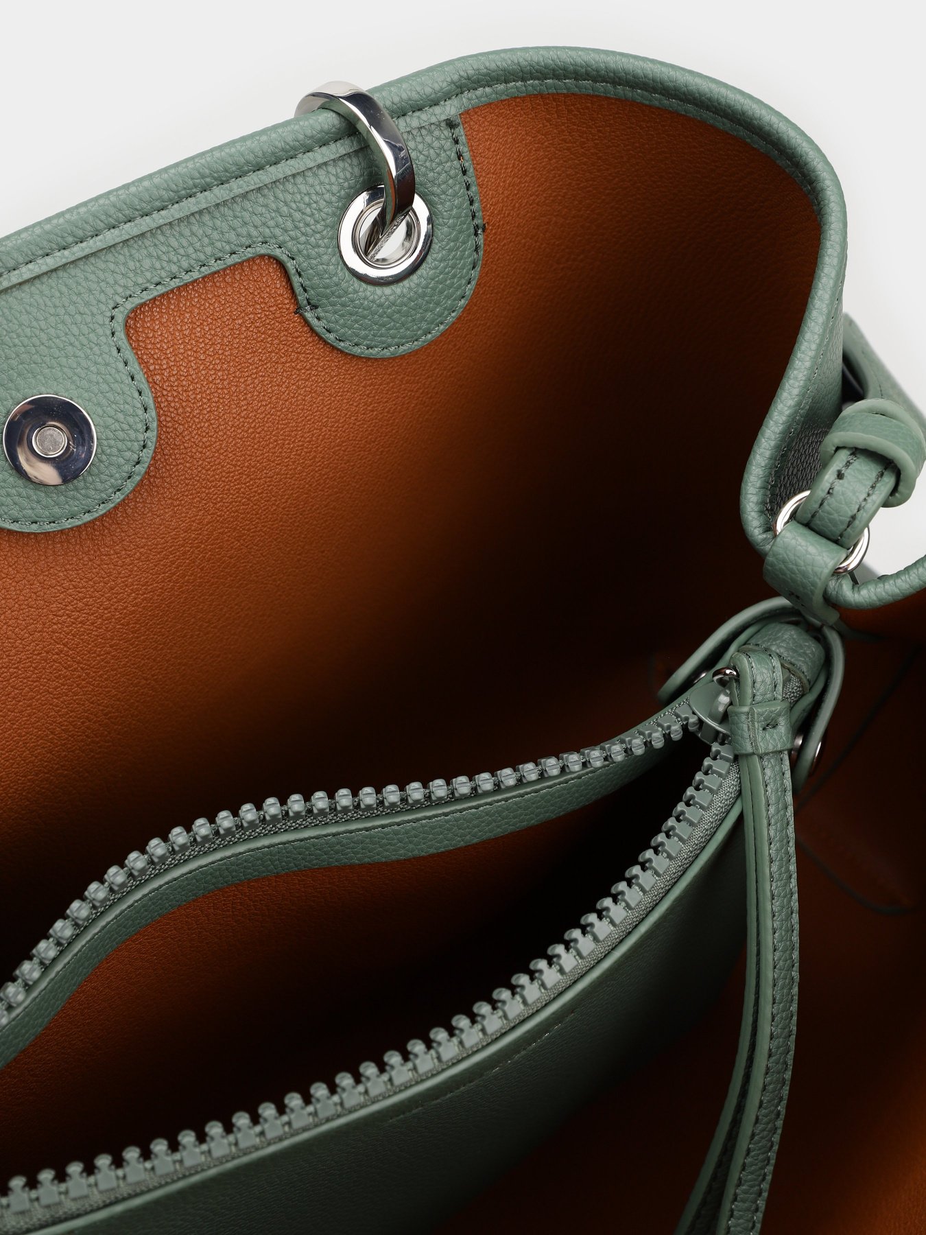 Сумка Emporio Armani модель Y3D165-YFO5E-81328 Фото