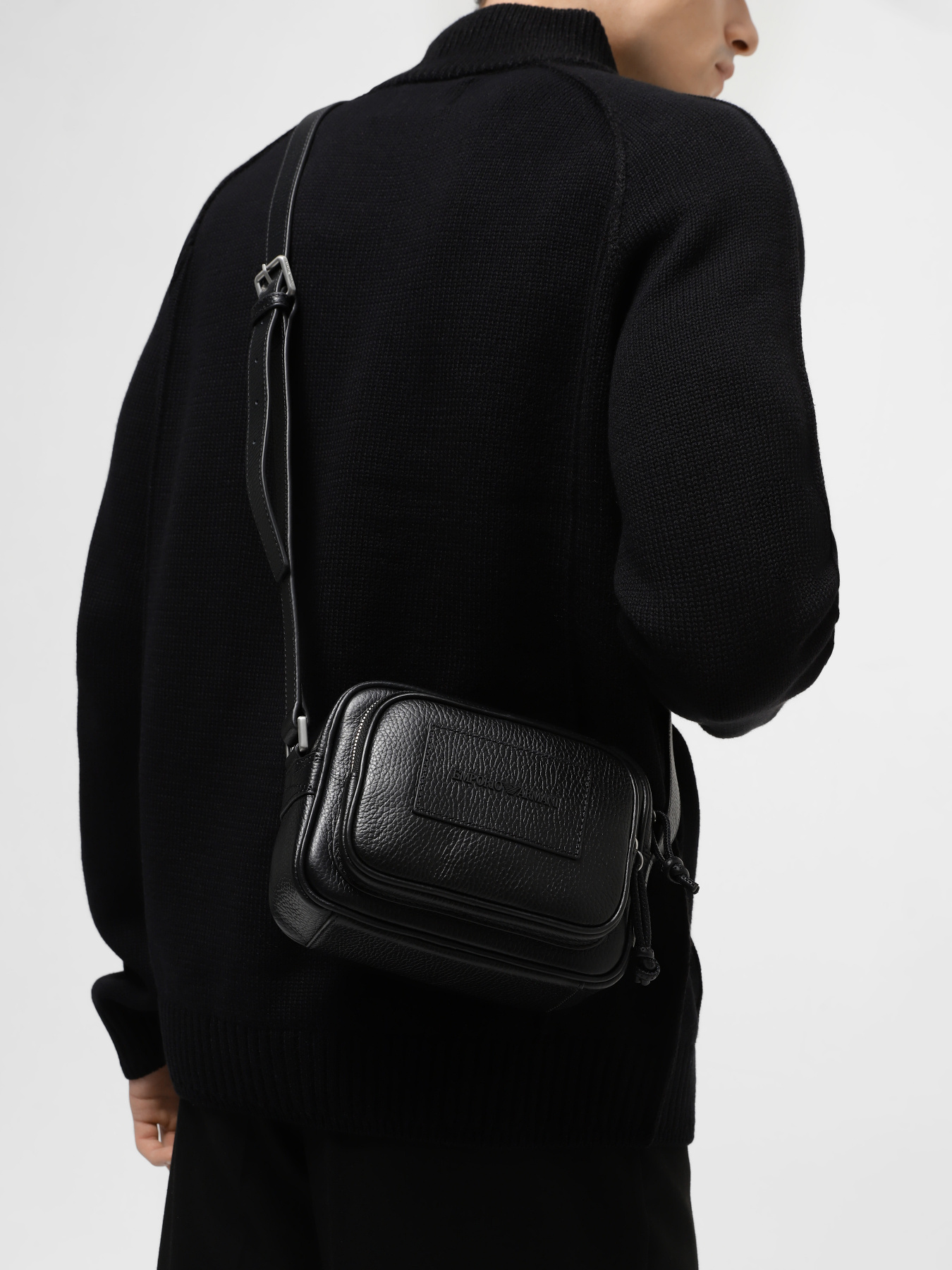 Кросс-боди Emporio Armani модель Y4M364-Y068E-80001 Фото