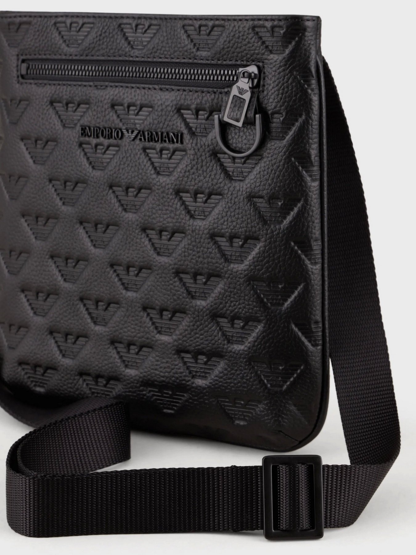 Мессенджер Emporio Armani модель Y4M366-Y142V-81072 Фото