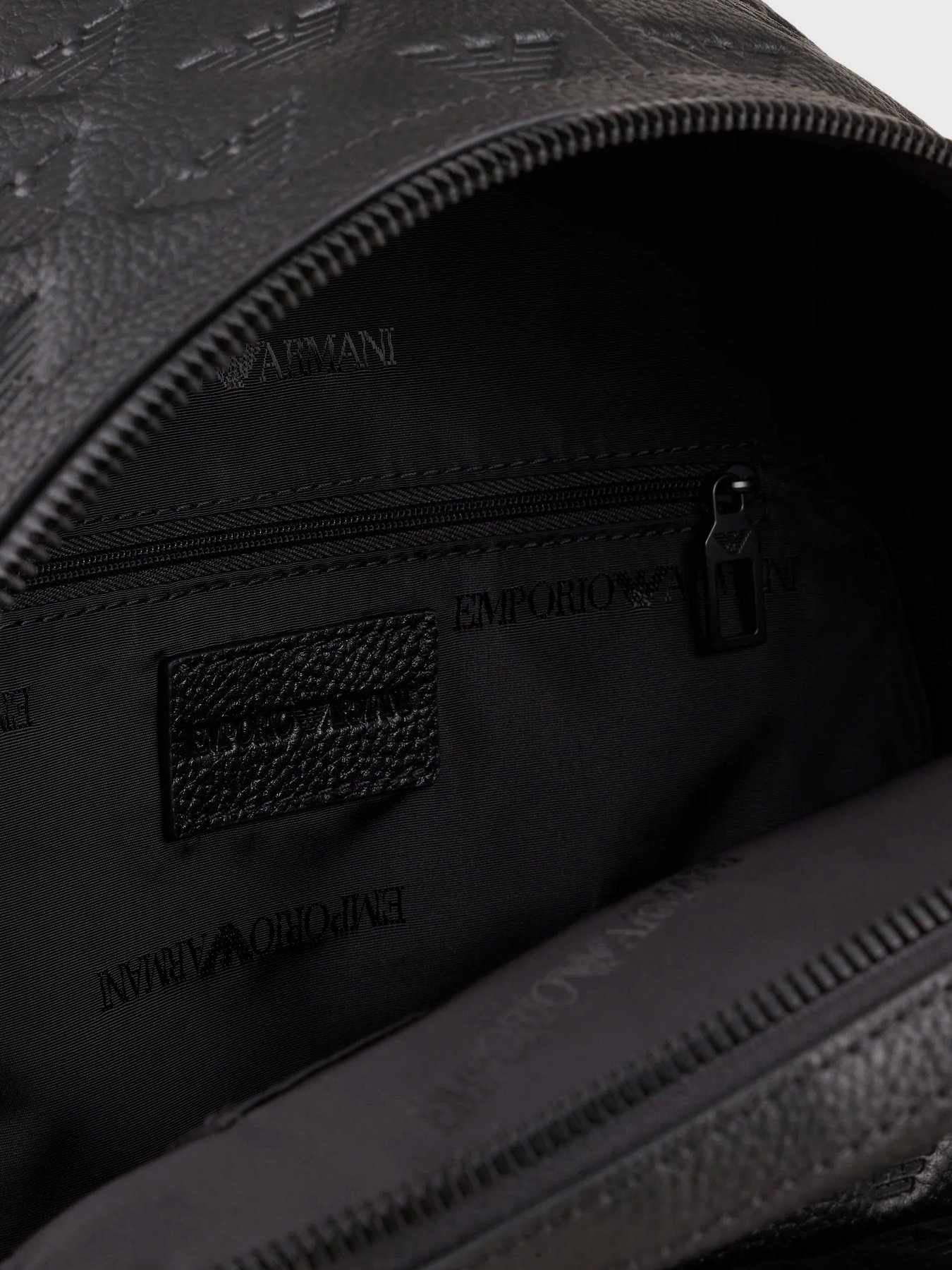 Рюкзак Emporio Armani модель Y4O370-Y142V-81072 Фото