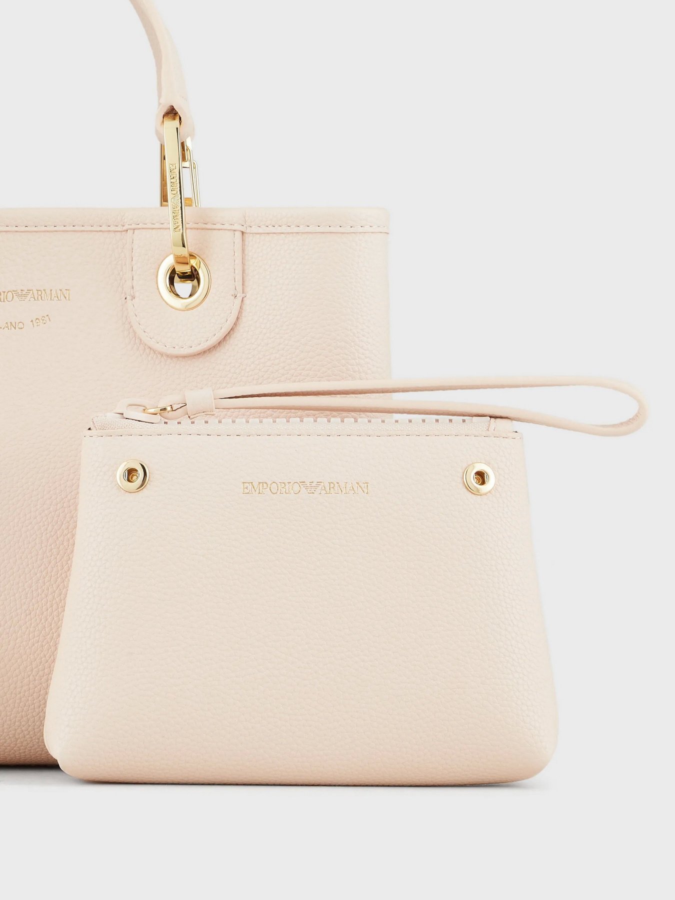 Сумка Emporio Armani MYEA модель Y3D166-YFO5B-88820 Фото