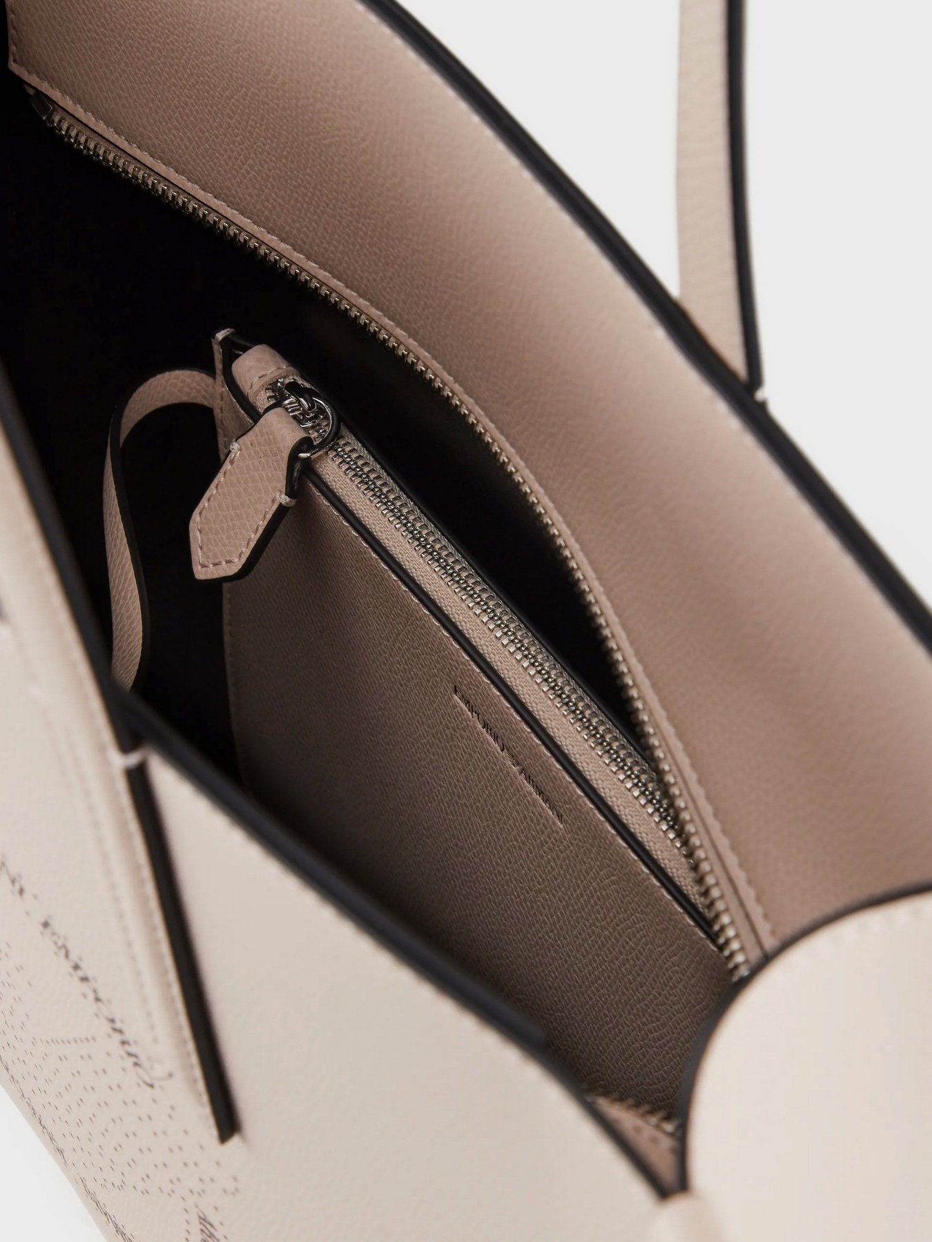 Сумка Emporio Armani модель Y3D244-YVL1E-80053 Фото