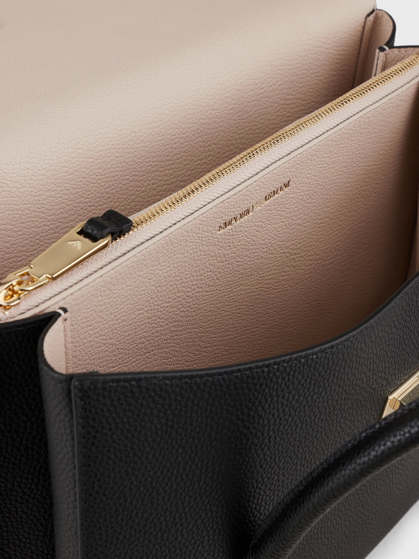 Сумка Emporio Armani модель Y3D257-YFO5X-88440 Фото