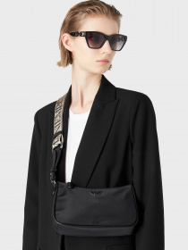 Сумка Emporio Armani Travel Essentials модель Y3H293-YVL7E-80001 Фото