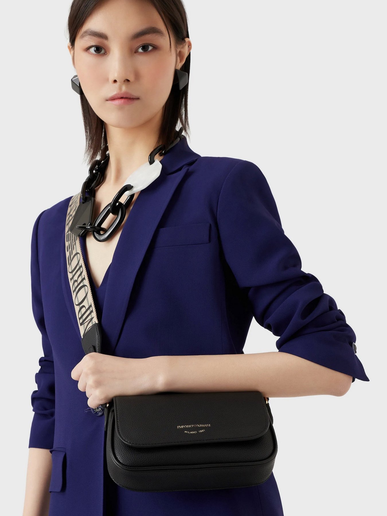 Сумка Emporio Armani MYEA модель Y3H294-YFO5B-85218 Фото