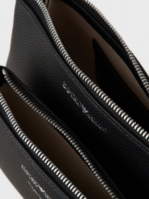 Сумка Emporio Armani Myea модель Y3H317-YFO5E-88440 Сумка Emporio Armani Myea модель Y3H317-YFO5E-88440 Фото