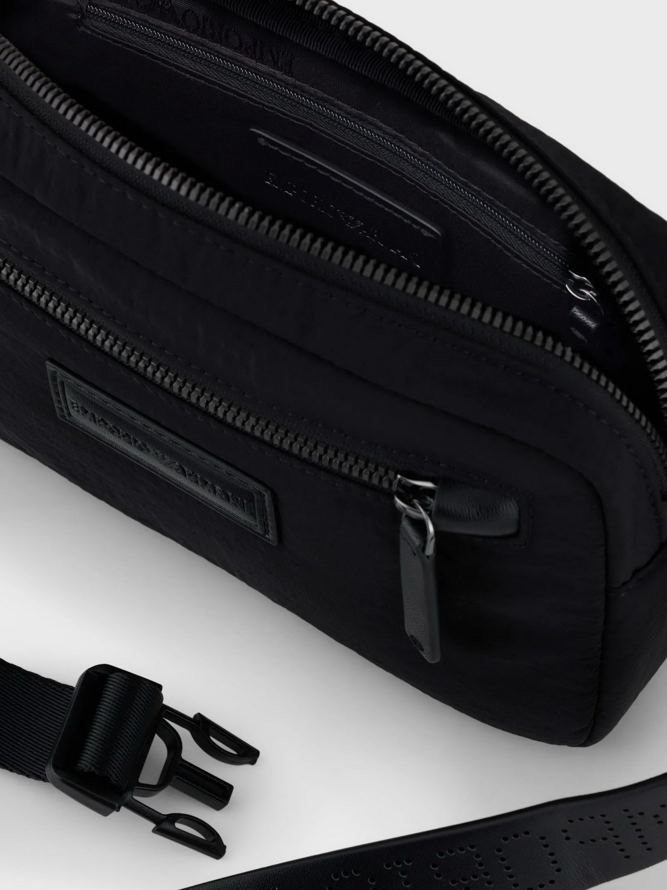 Поясная сумка Emporio Armani модель Y4O424-Y701J-80001 Фото