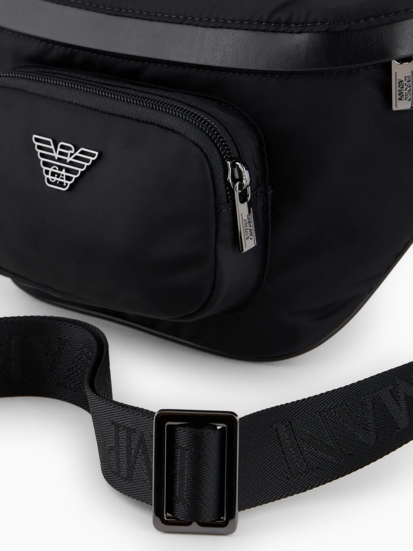 Поясная сумка Emporio Armani модель Y4O238-Y217J-80001 Поясная сумка Emporio Armani модель Y4O238-Y217J-80001 Фото