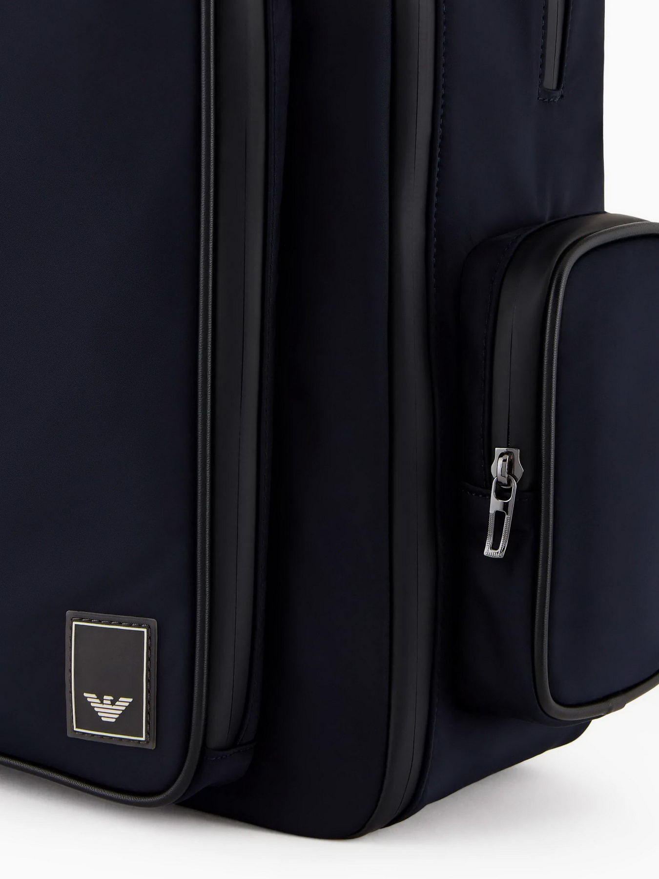Повсякденний рюкзак Emporio Armani Travel Essentials модель Y4O414-Y700J-80033 Повсякденний рюкзак Emporio Armani Travel Essentials модель Y4O414-Y700J-80033 Фото