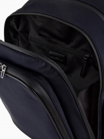 Повсякденний рюкзак Emporio Armani Travel Essentials модель Y4O414-Y700J-80033 Повсякденний рюкзак Emporio Armani Travel Essentials модель Y4O414-Y700J-80033 Фото