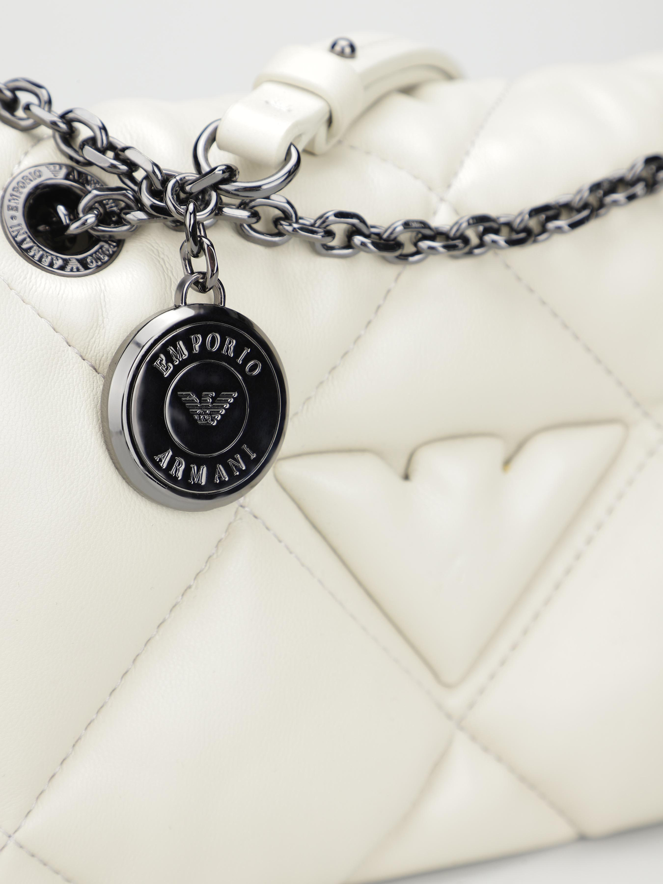 Сумка Emporio Armani модель Y3C041-YWJ8I-80011 Сумка Emporio Armani модель Y3C041-YWJ8I-80011 Фото