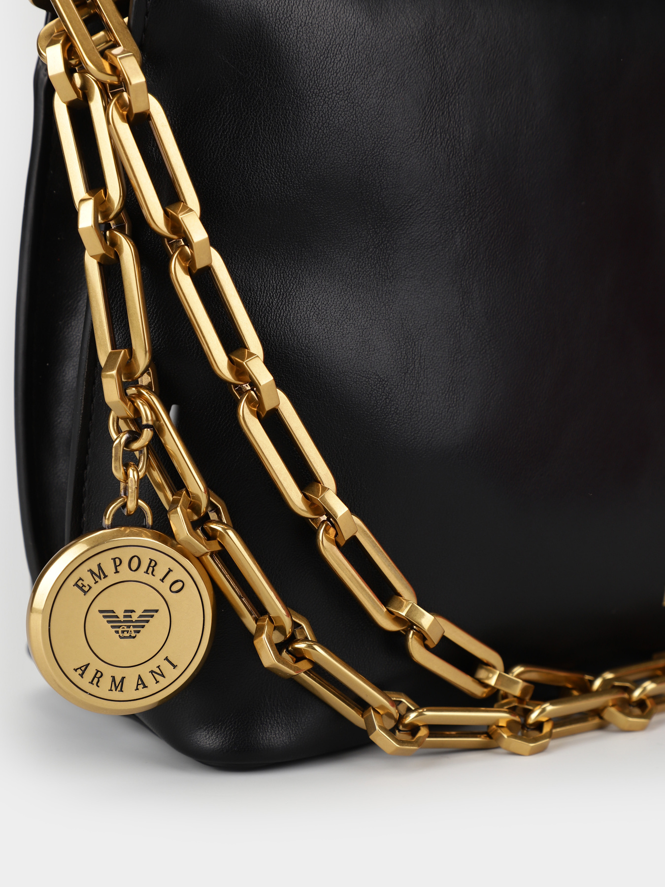 Сумка Emporio Armani модель Y3E229-YWE5D-80001 Сумка Emporio Armani модель Y3E229-YWE5D-80001 Фото