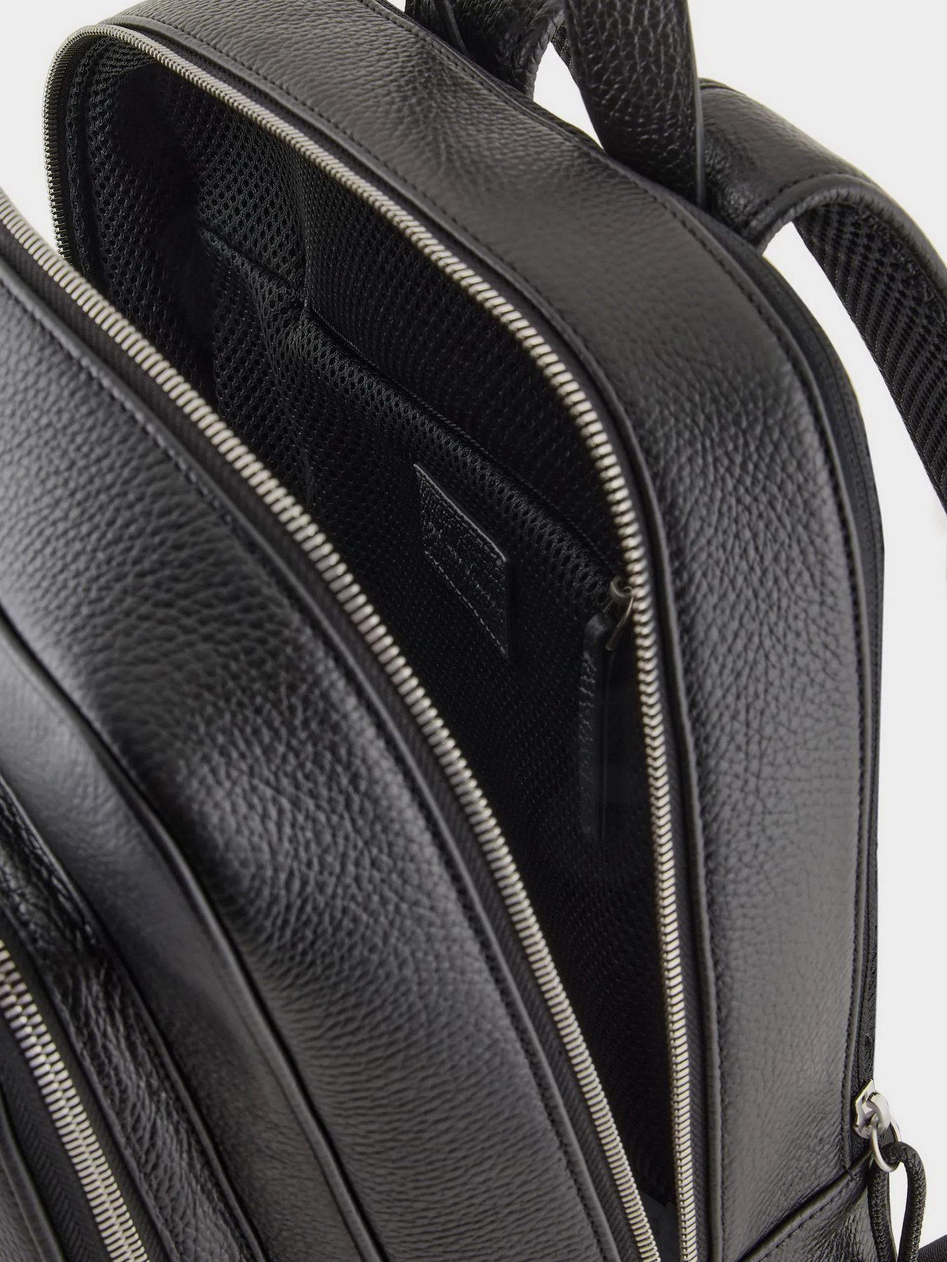 Рюкзак Emporio Armani модель Y4O437-Y068E-80001 Фото