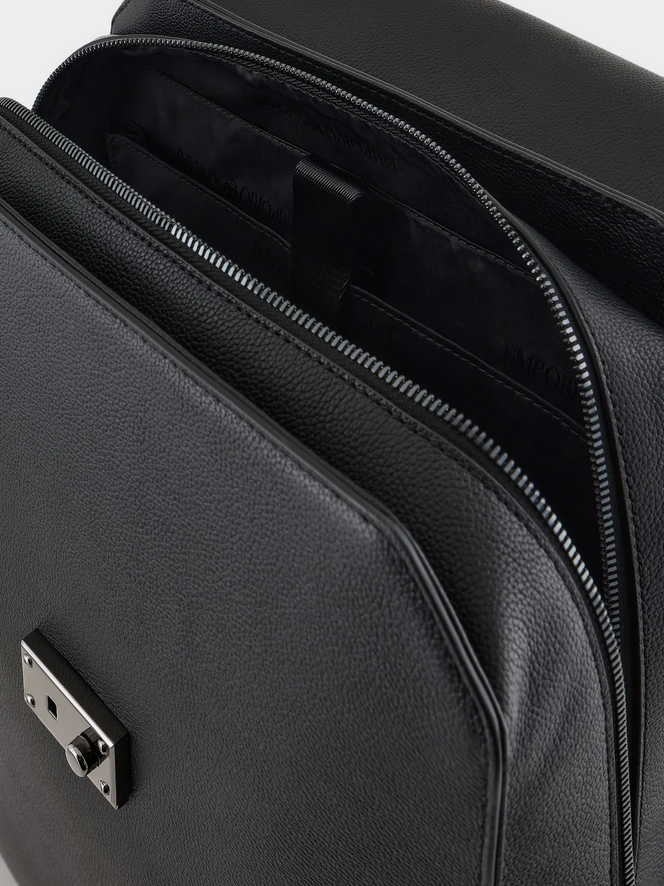 Рюкзак Emporio Armani модель Y4O439-YQ13X-80648 Фото