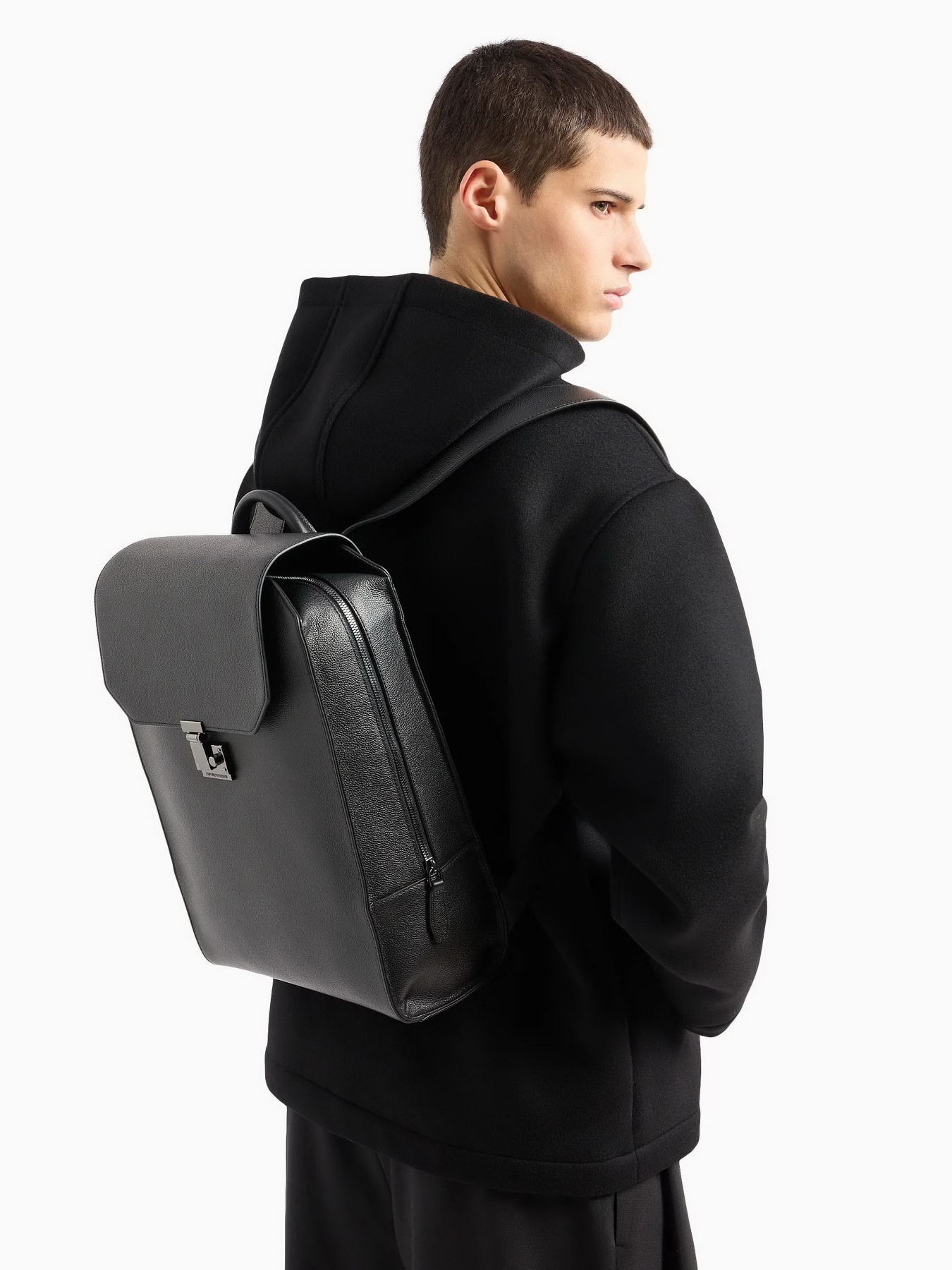 Повсякденний рюкзак Emporio Armani модель Y4O439-YQ13X-80648 Фото