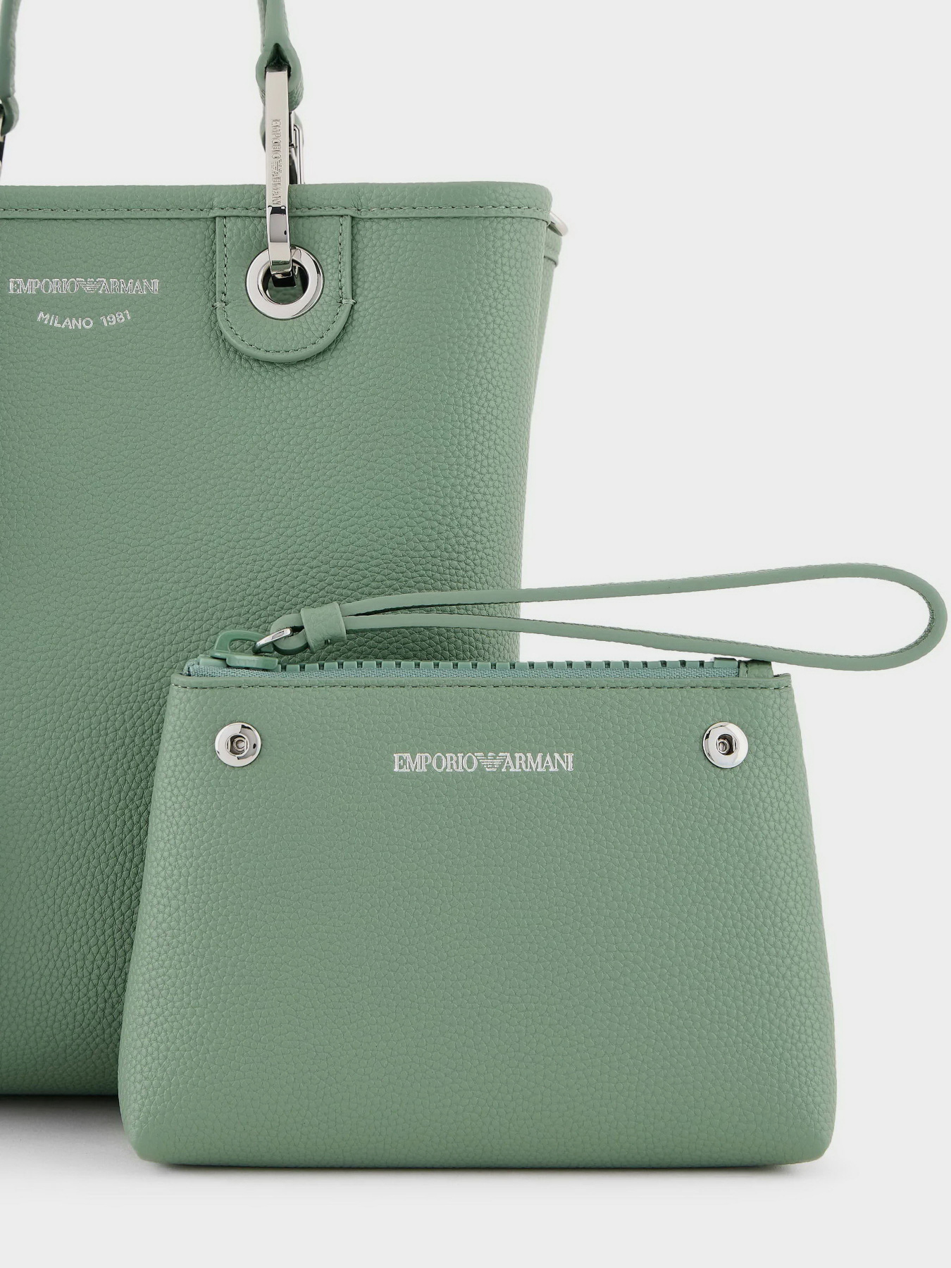 Сумка Emporio Armani Myea модель Y3D255-YFO5E-80701 Фото