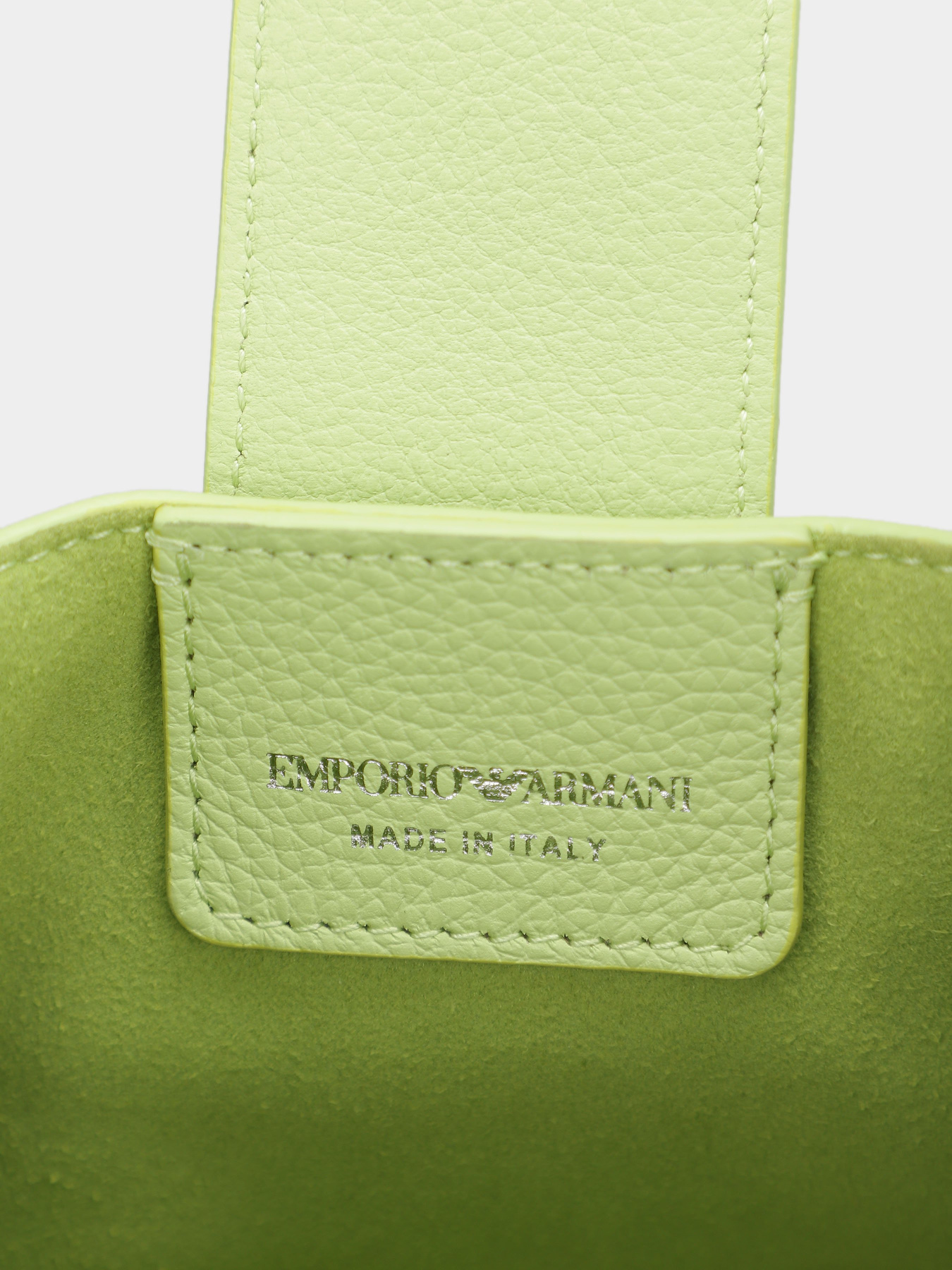 Сумка Emporio Armani модель Y3E235-YWQ9X-80386 Фото