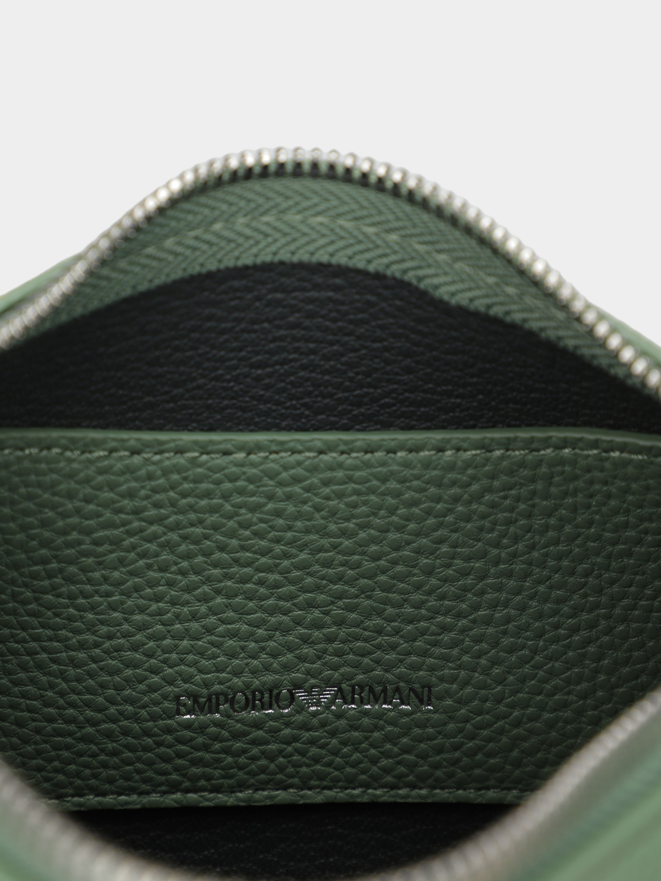 Сумка Emporio Armani модель Y3H293-YFO5E-80701 Фото