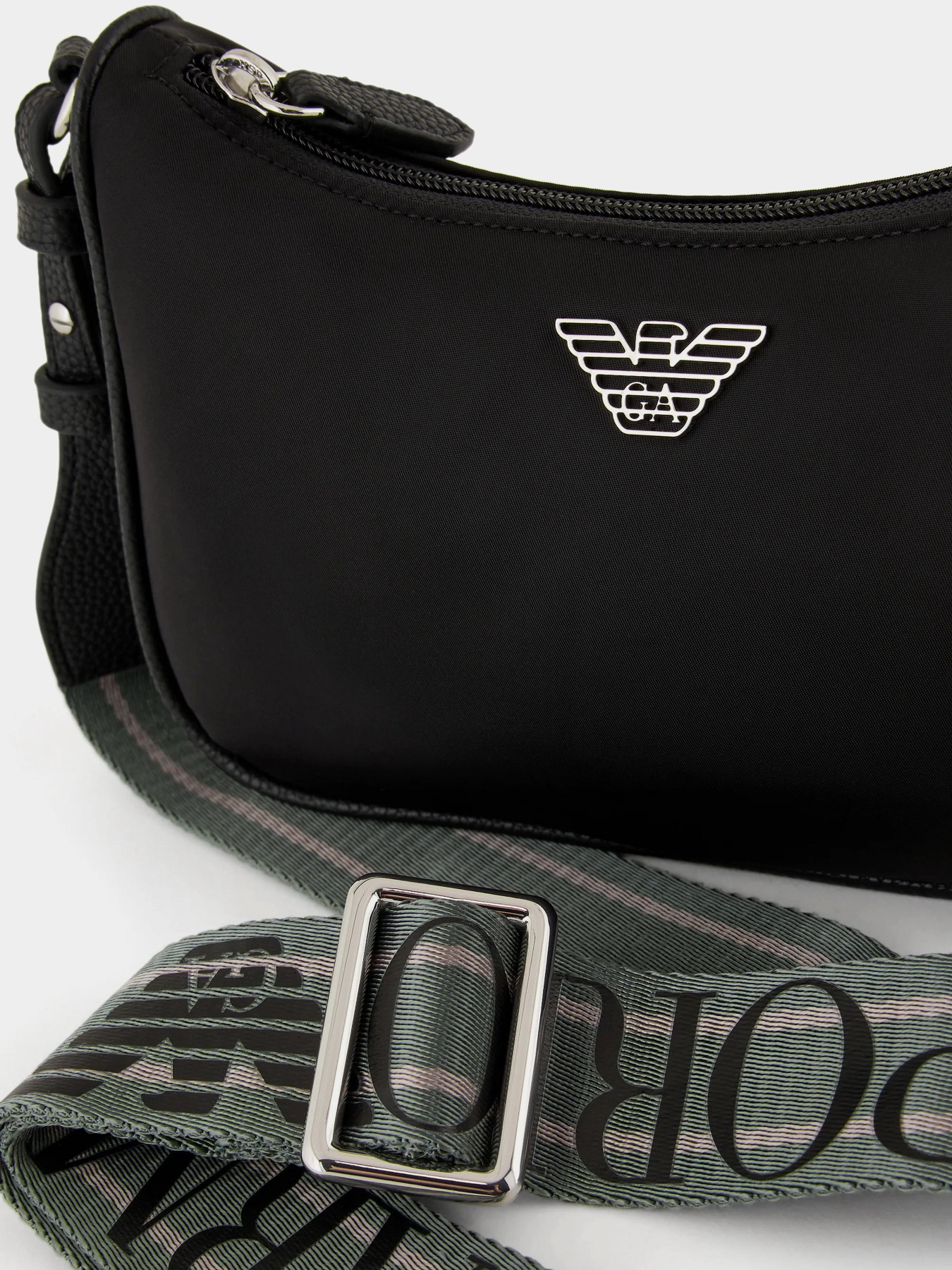 Сумка Emporio Armani MYEA модель Y3H293-YWS1E-80001 Сумка Emporio Armani MYEA модель Y3H293-YWS1E-80001 Фото