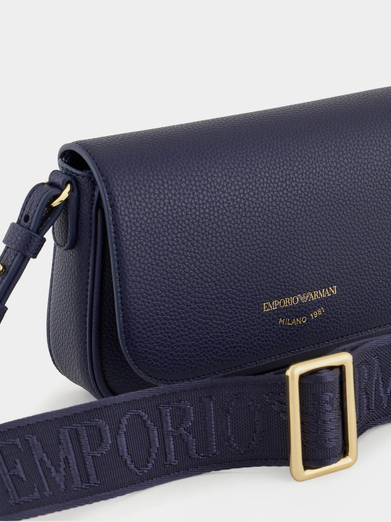 Кросс-боди Emporio Armani модель EW000538-AF12036-MB051 Фото