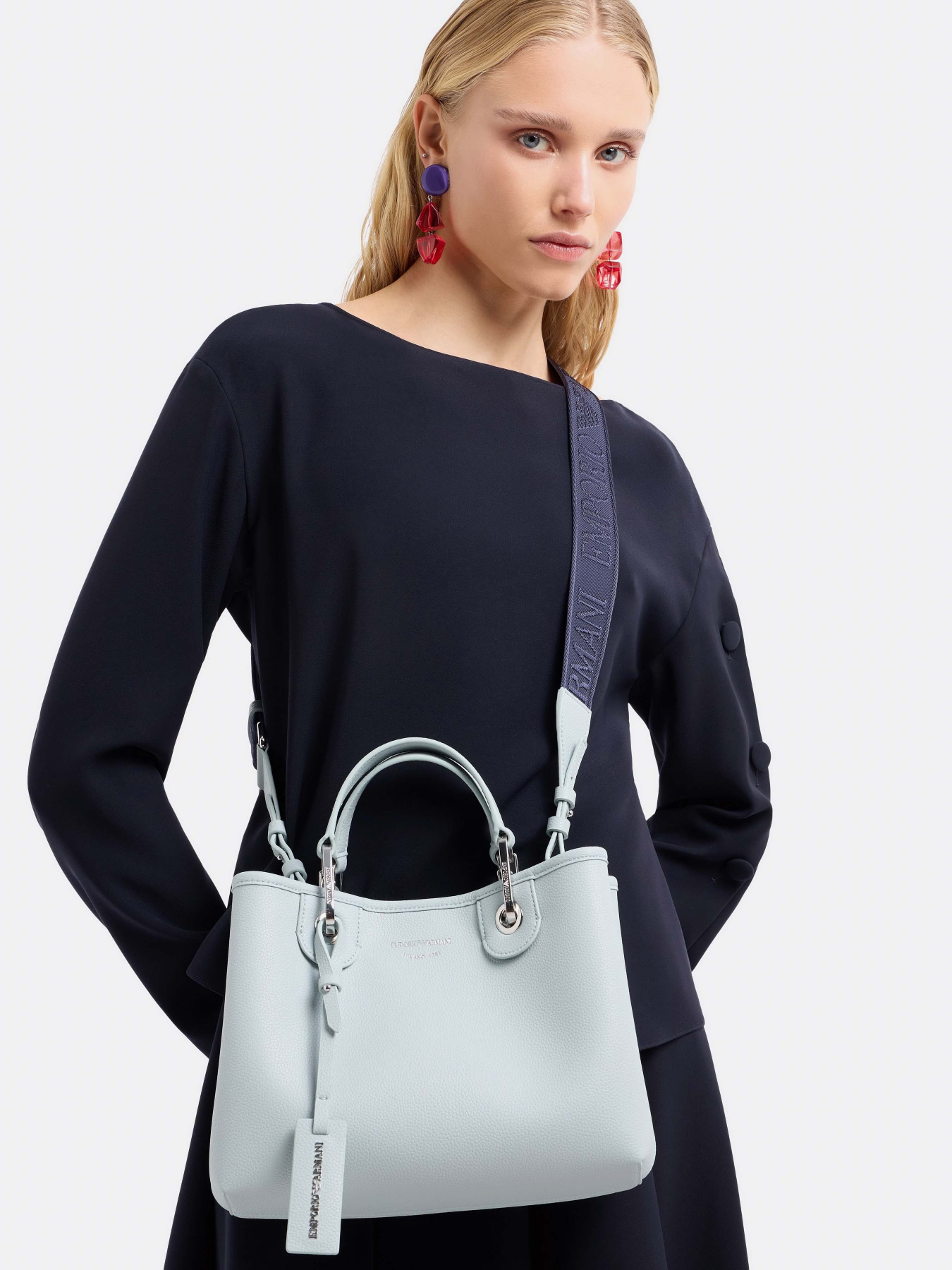 Сумка Emporio Armani модель EW000361-AF12036-M8052 Фото