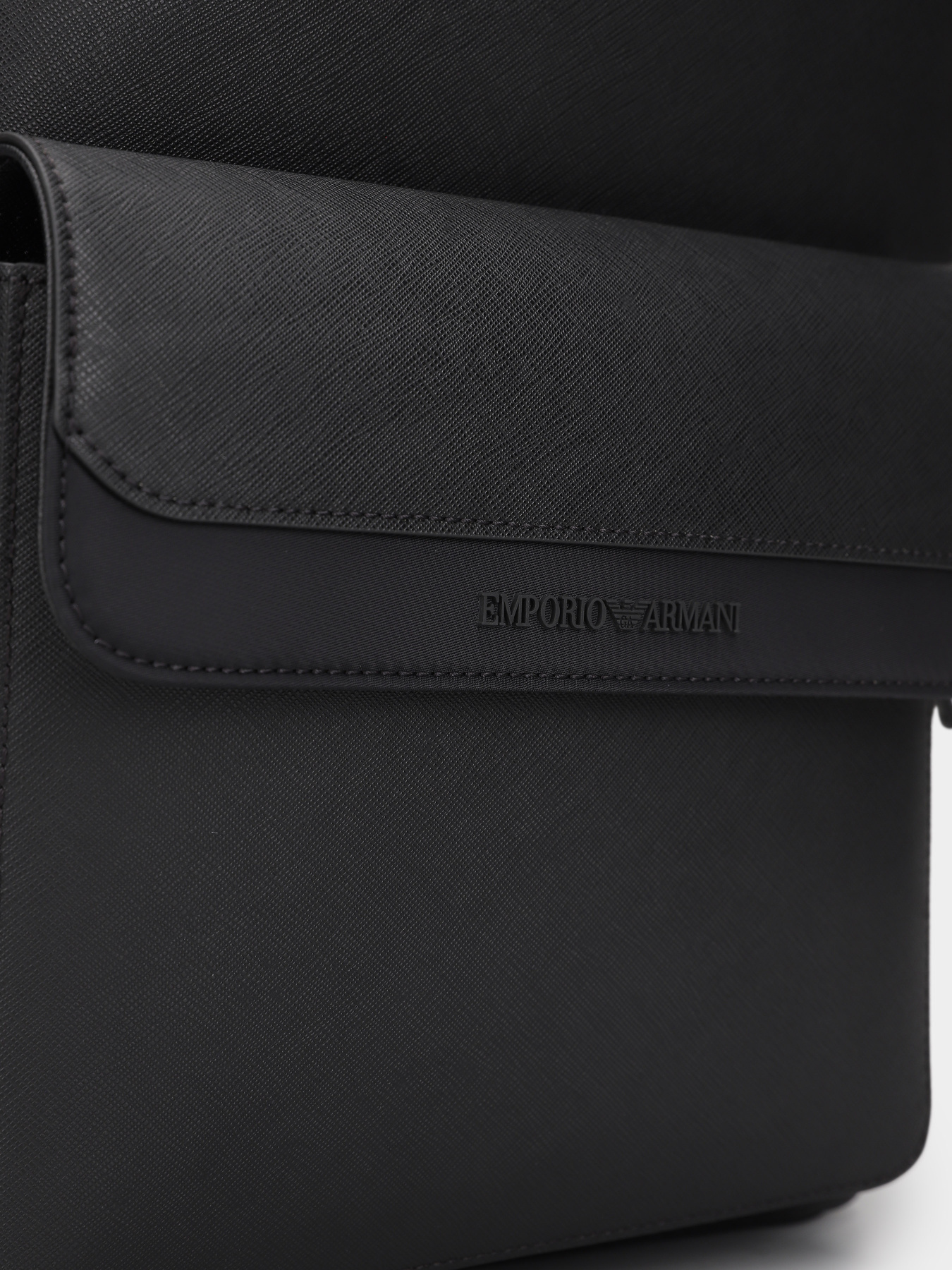 Повсякденний рюкзак Emporio Armani модель EM000988-AF13670-UC001 Фото