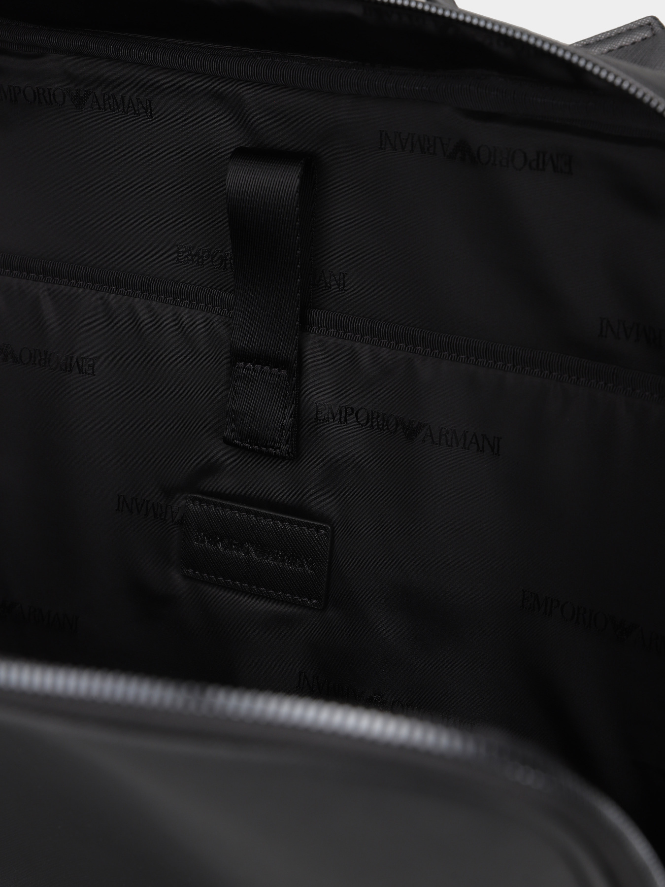 Сумка для ноутбука Emporio Armani модель EM001782-AF13670-UC001 Сумка для ноутбука Emporio Armani модель EM001782-AF13670-UC001 Фото