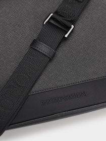 Сумка Emporio Armani модель EM001783-AF13670-UC001 Фото