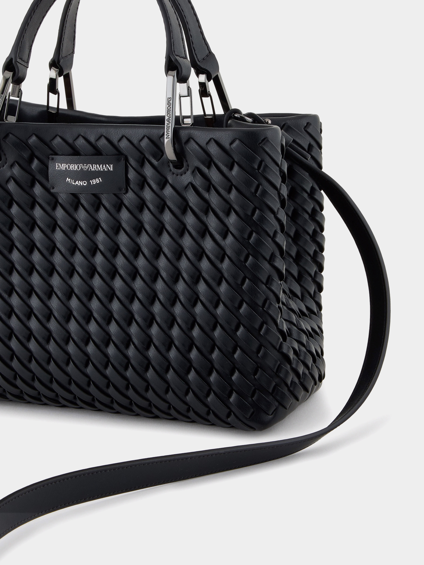 Сумка Emporio Armani модель EW000361-AF12762-UC001 Фото